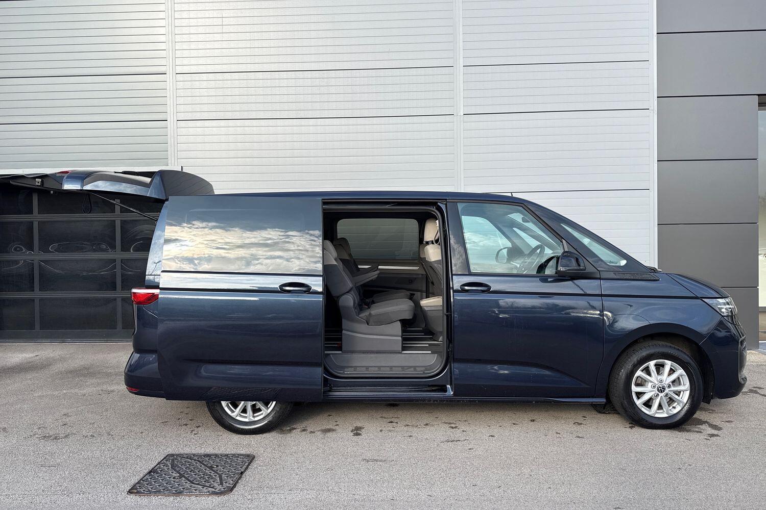 Used Volkswagen Multivan 2022 for sale - 77820298: Photo 26