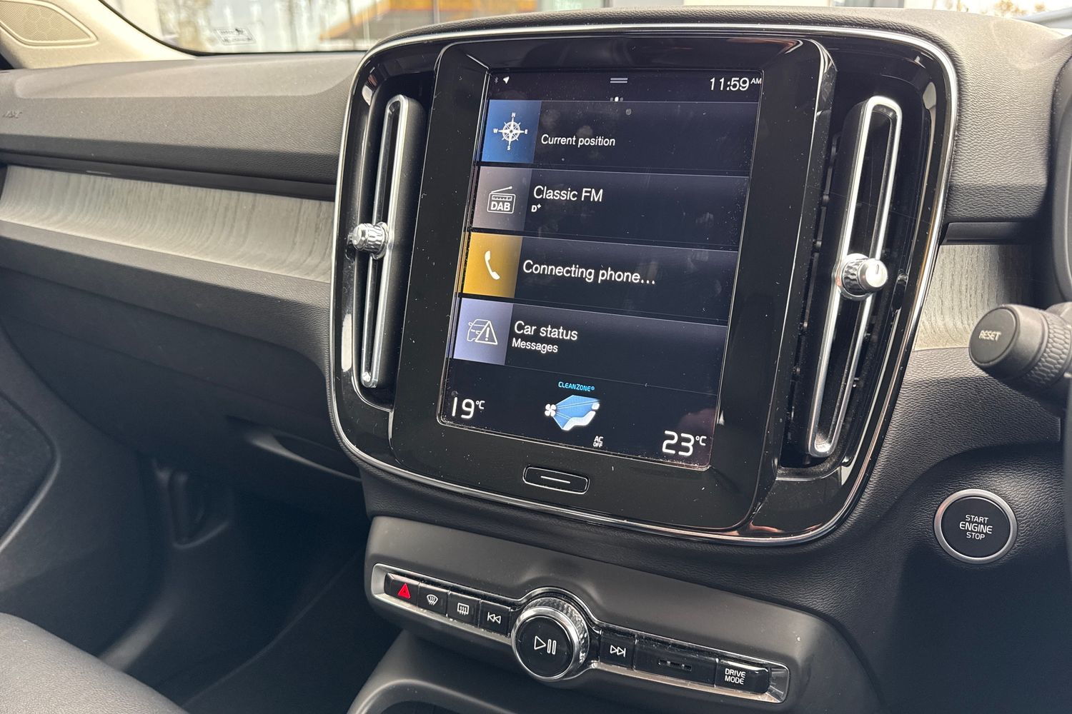 Used Volvo XC40 2021 for sale - 76805278: Photo 33