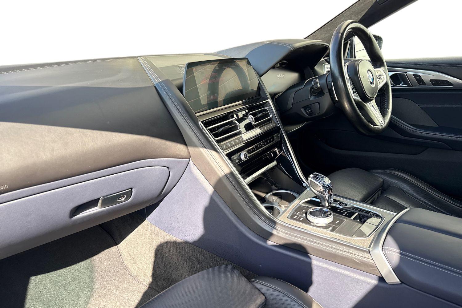 Used BMW 8 Series 2018 for sale - 77935613: Photo 15