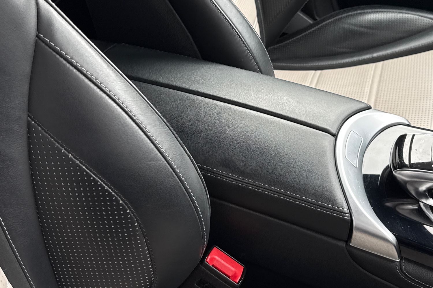 Used Mercedes-Benz GLC 2019 for sale - 77334317: Photo 43