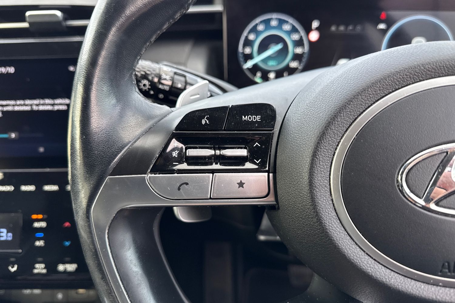 Used Hyundai TUCSON 2021 for sale - 76411616: Photo 57