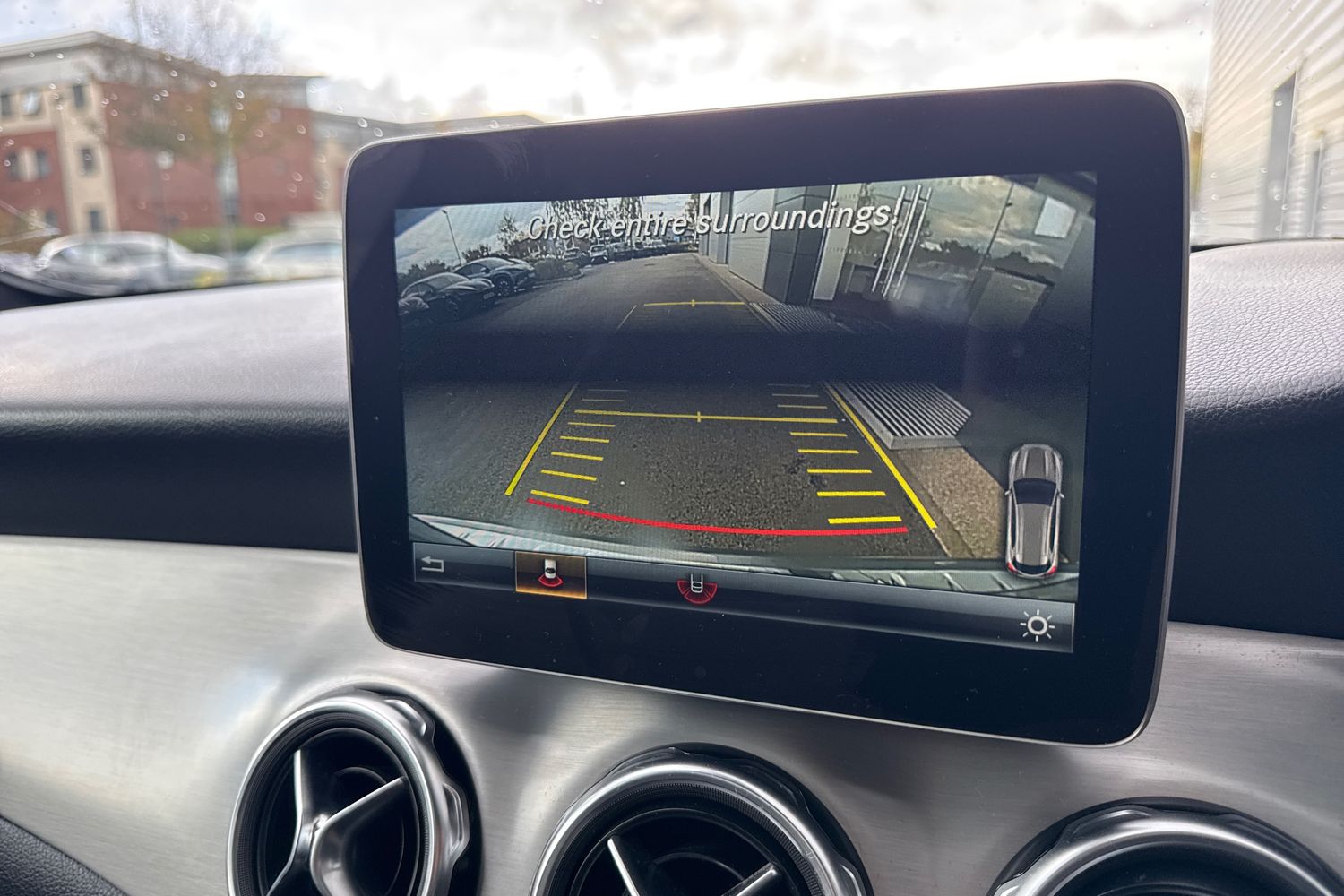 Used Mercedes-Benz GLA 2017 for sale - 76334392: Photo 55