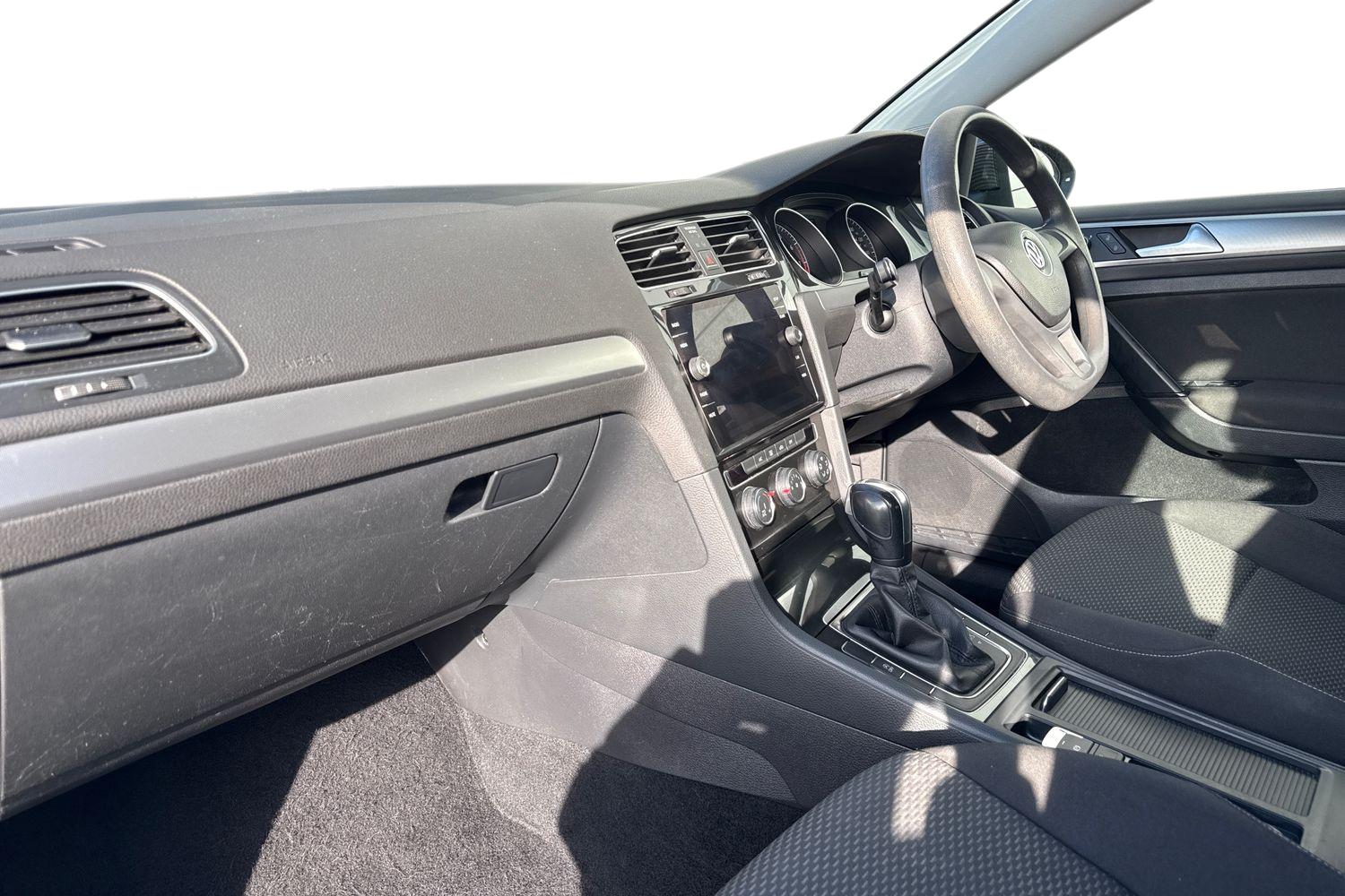 Used Volkswagen Golf 2018 for sale - 76495147: Photo 14