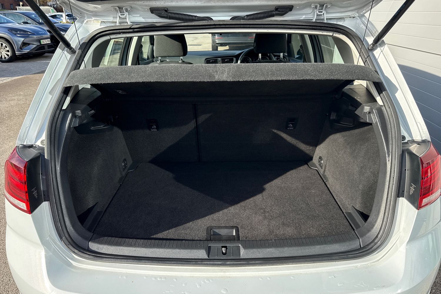 Used Volkswagen Golf 2018 for sale - 76495147: Photo 6