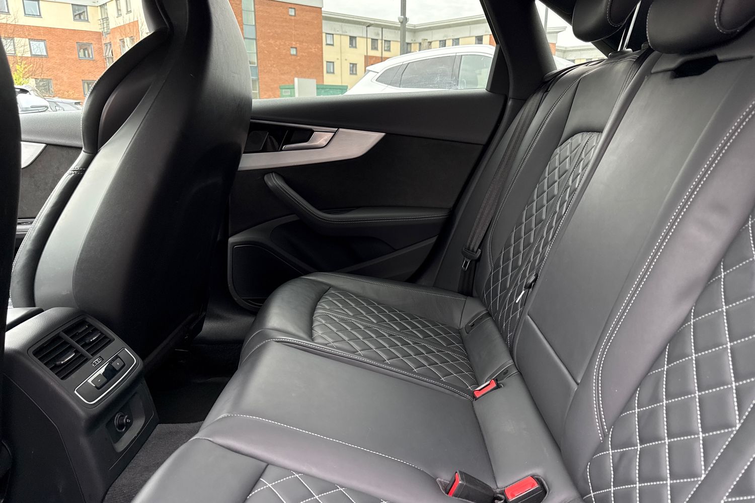 Used Audi A4 2020 for sale - 77996555: Photo 32