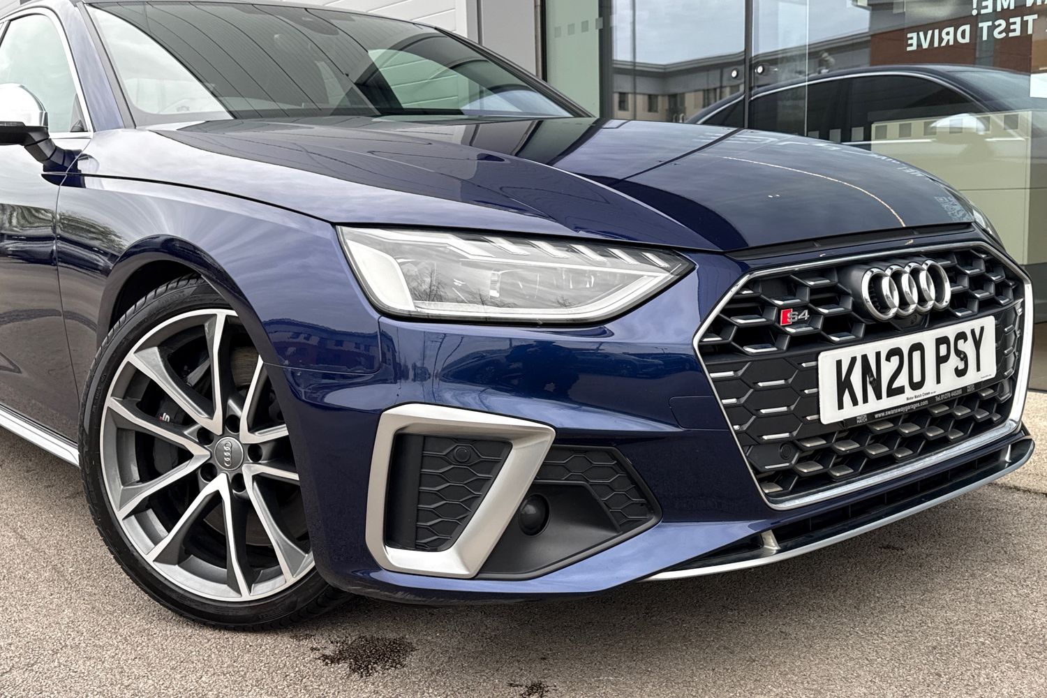 Used Audi A4 2020 for sale - 77996555: Photo 9