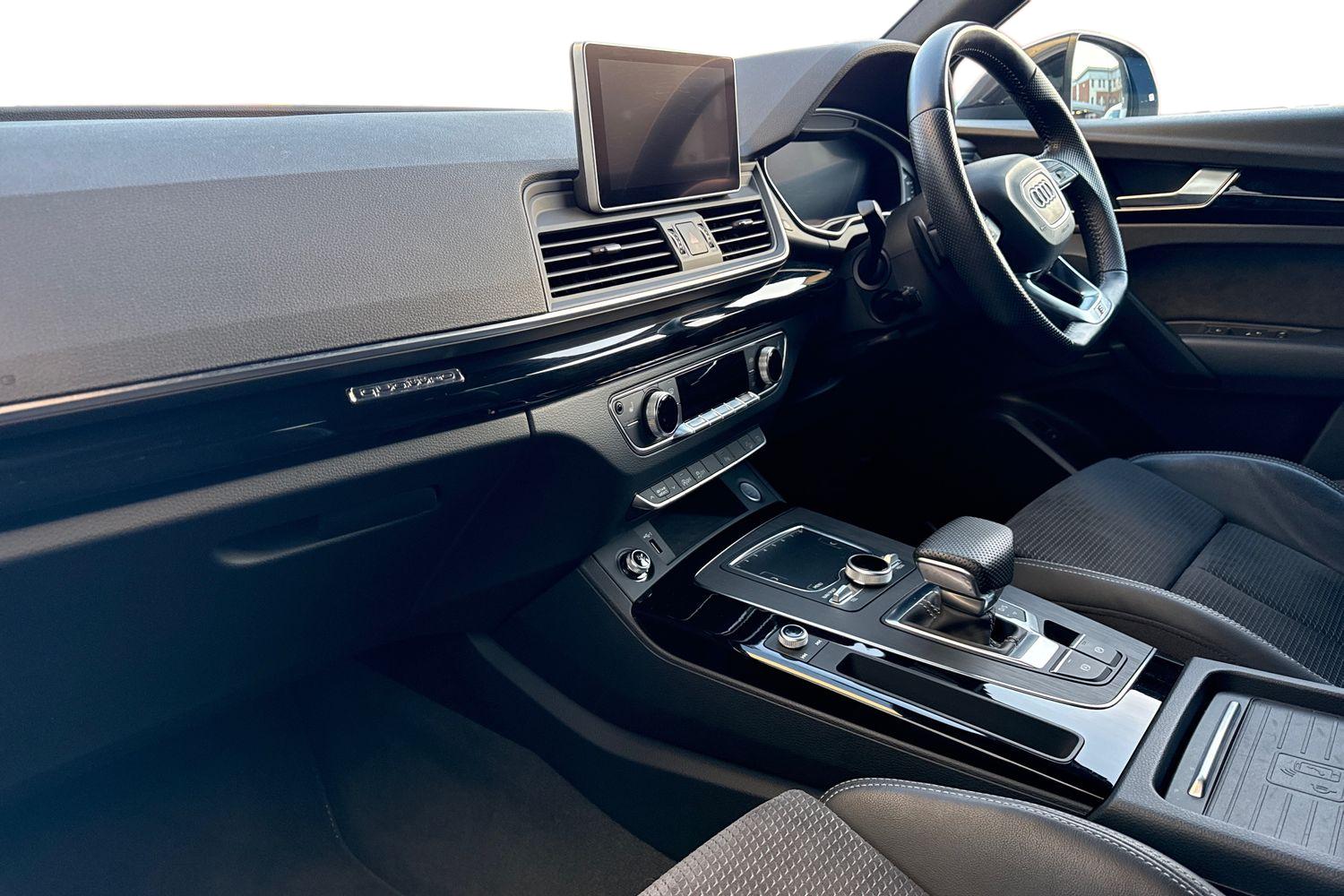 Used Audi Q5 2020 for sale - 76746363: Photo 15