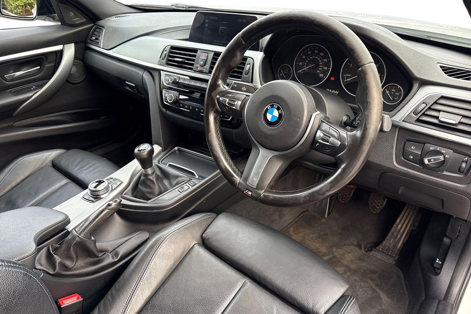 Used BMW 3 Series 2018 for sale - 76346454: Photo 14