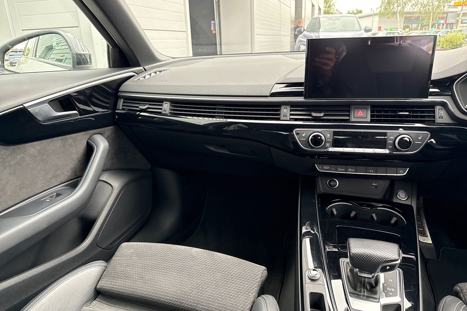 Used Audi A4 2021 for sale - 76133602: Photo 20
