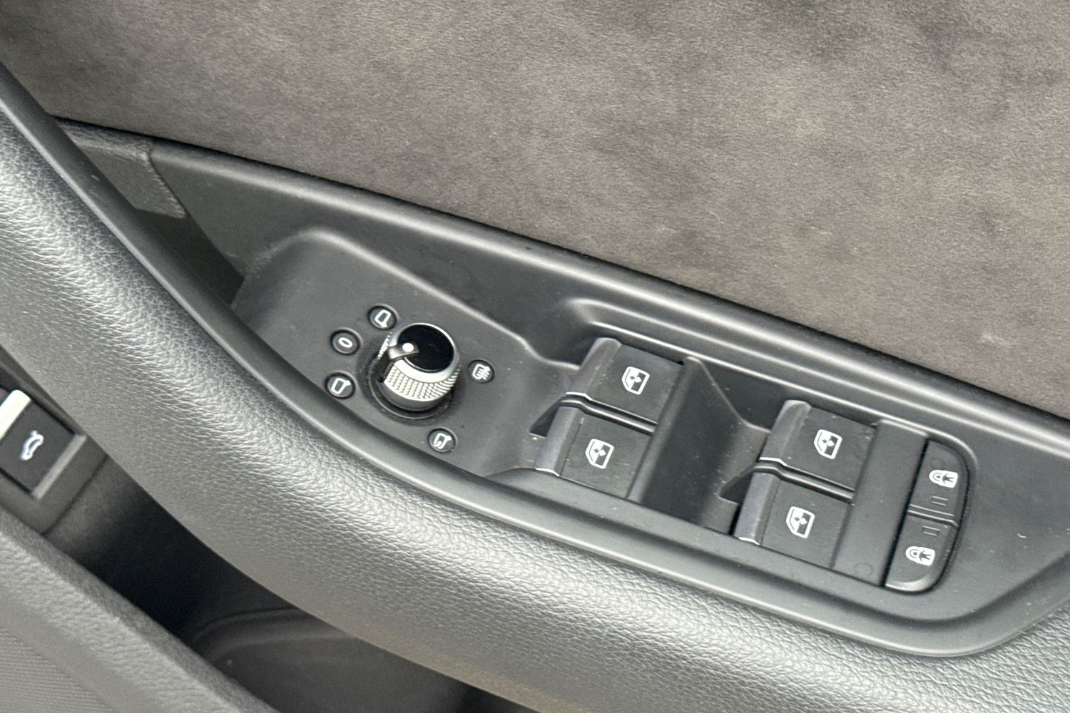 Used Audi A4 2021 for sale - 76133602: Photo 43