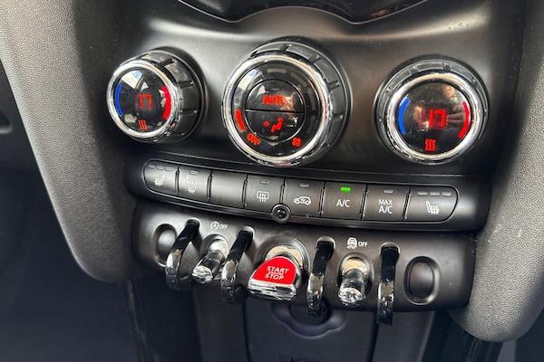 Used MINI Hatch 2019 for sale - 76224749: Photo 22