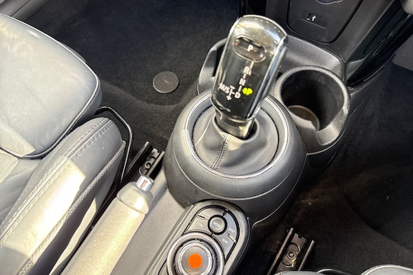 Used MINI Hatch 2019 for sale - 76224749: Photo 23