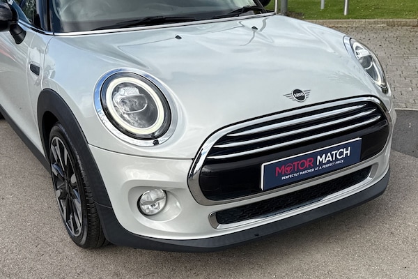 Used MINI Hatch 2019 for sale - 76224749: Photo 9