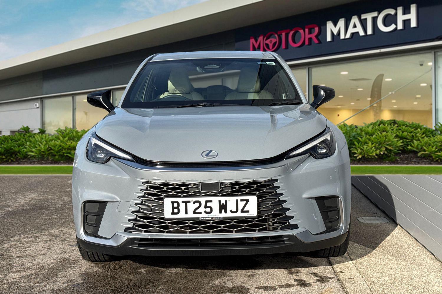 Used Lexus LBX 2025 for sale - 77733656: Photo 5