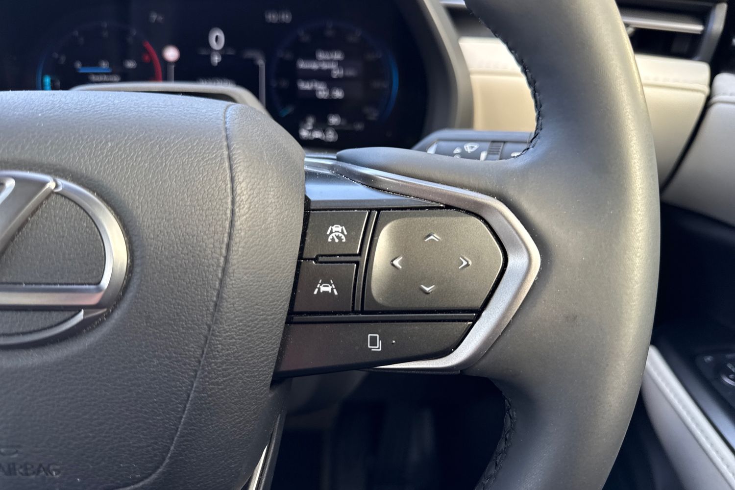 Used Lexus LBX 2025 for sale - 77733656: Photo 50