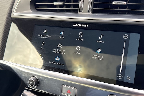 Used Jaguar I-Pace 2023 for sale - 76300420: Photo 51