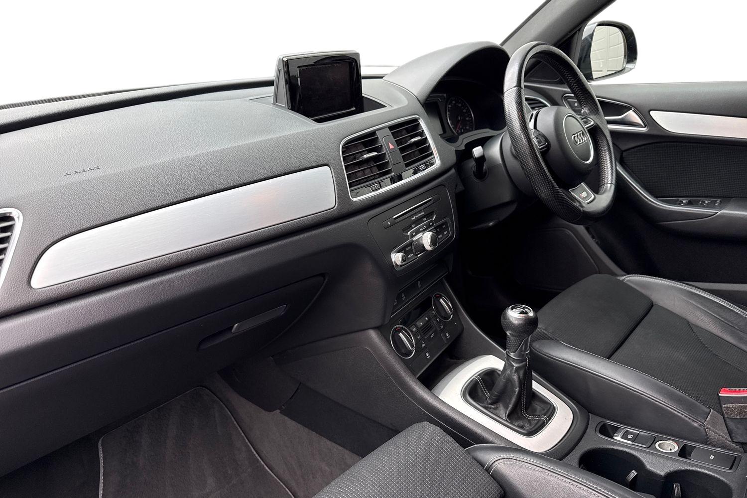 Used Audi Q3 2015 for sale - 77064653: Photo 14