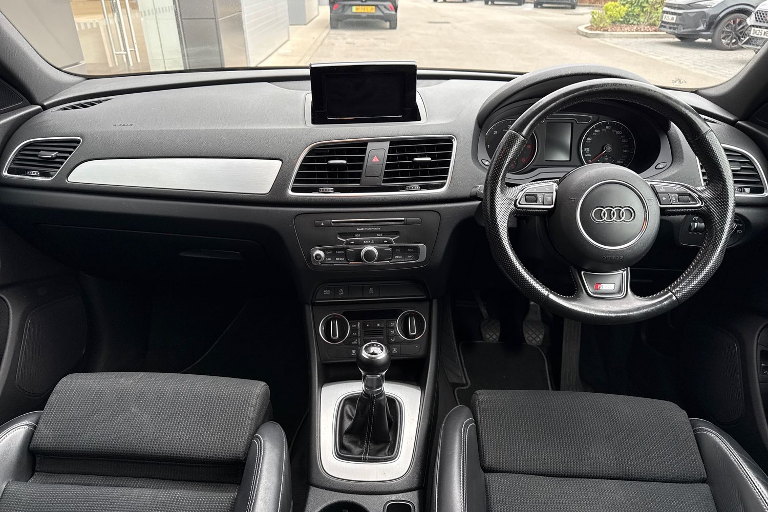 Used Audi Q3 2015 for sale - 77064653: Photo 29
