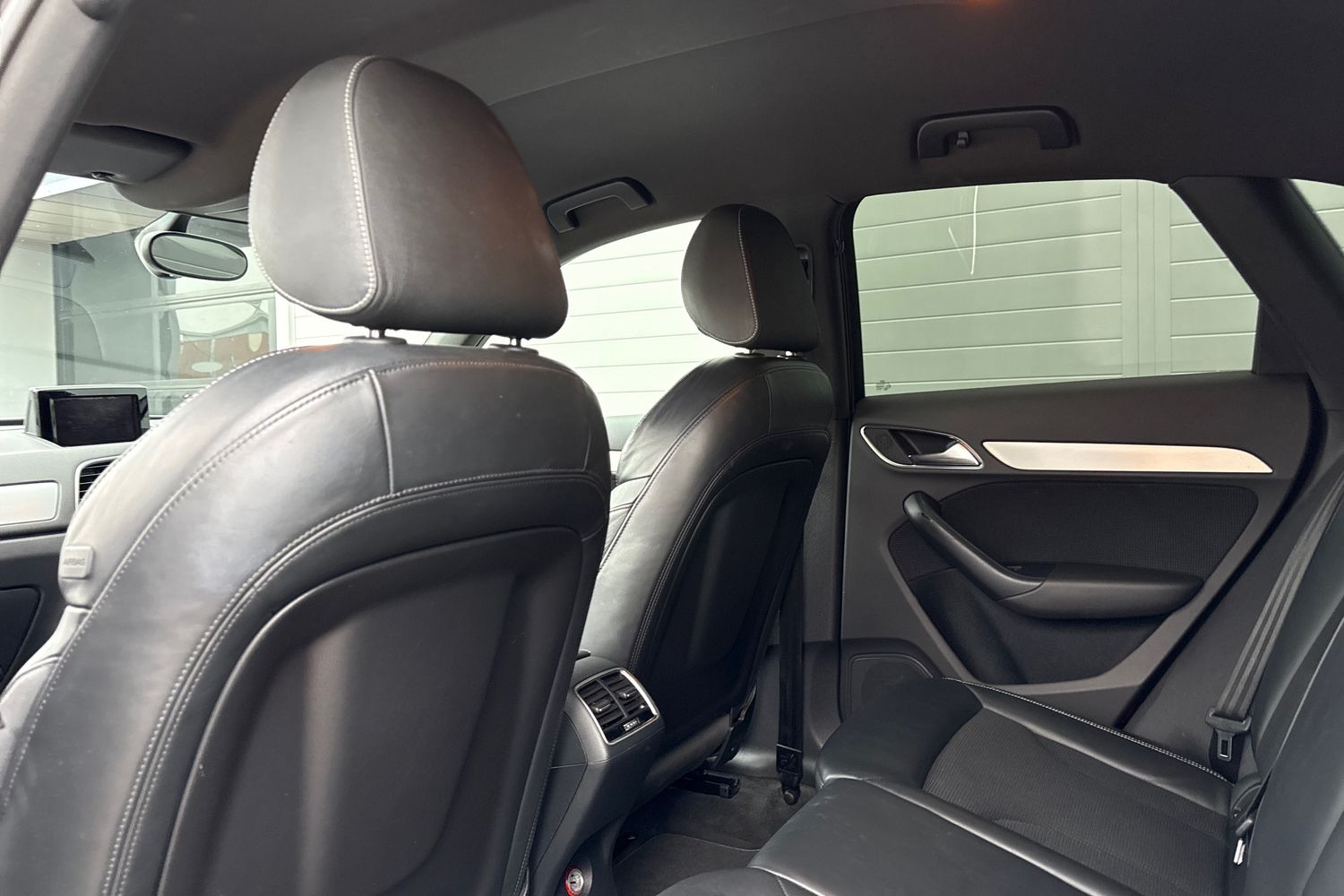 Used Audi Q3 2015 for sale - 77064653: Photo 38