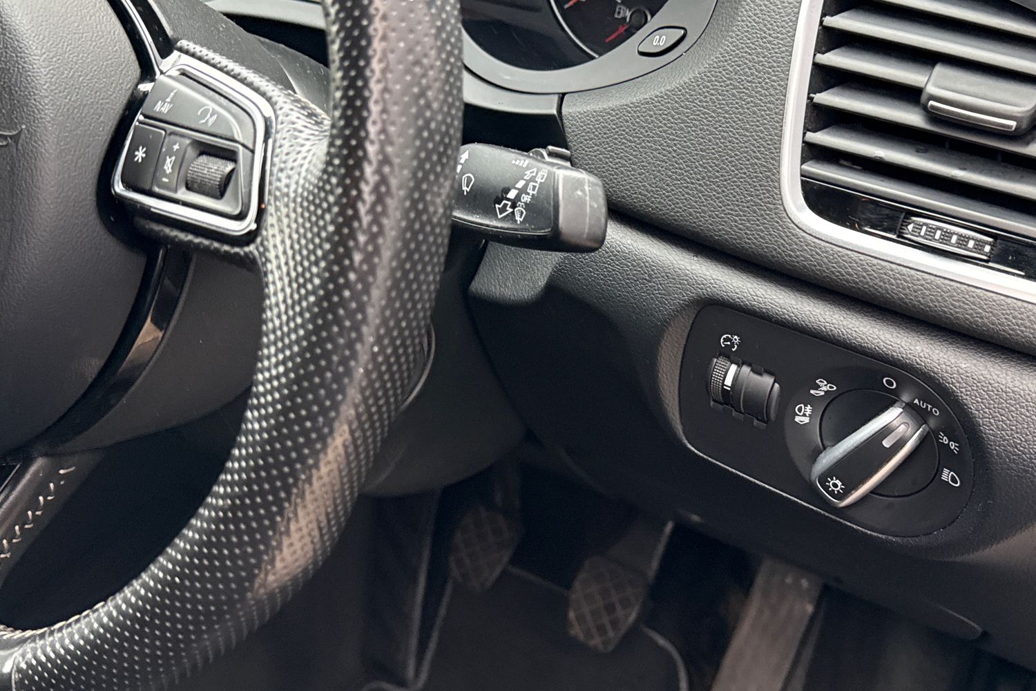 Used Audi Q3 2015 for sale - 77064653: Photo 42