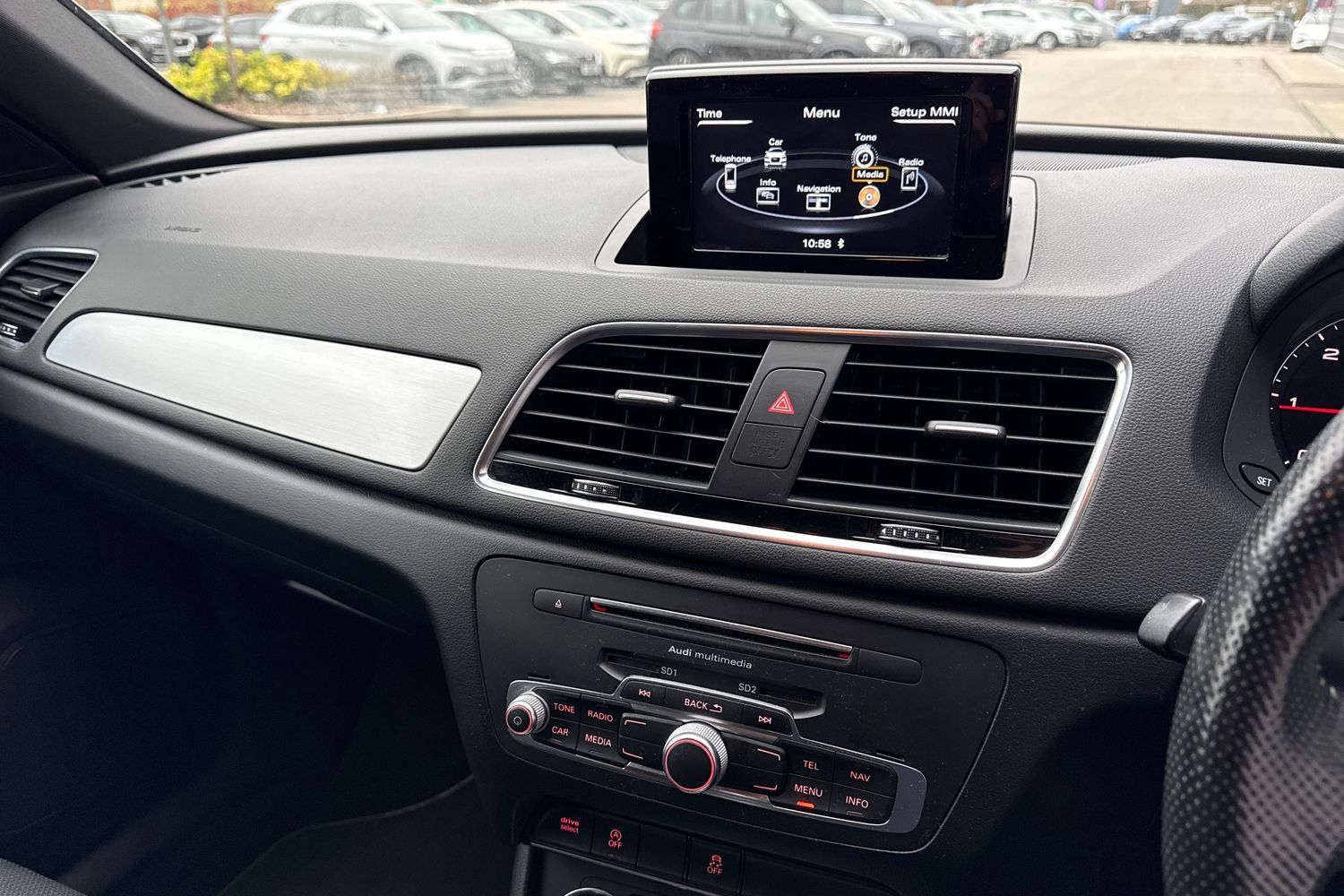 Used Audi Q3 2015 for sale - 77064653: Photo 43