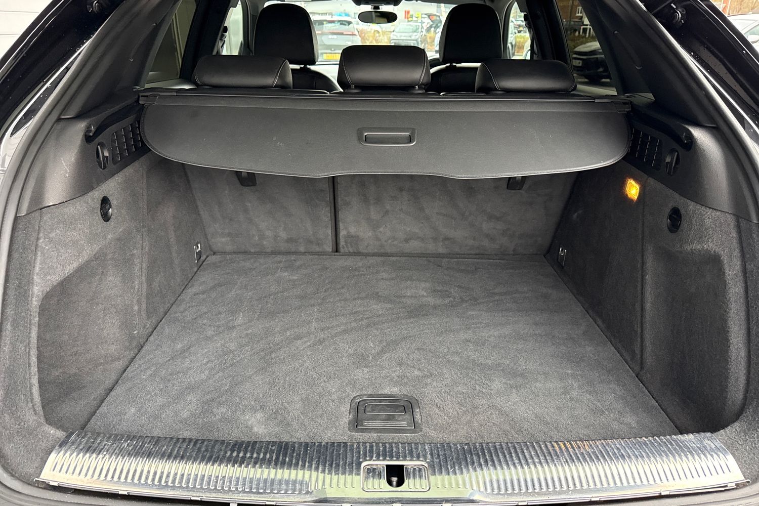 Used Audi Q3 2015 for sale - 77064653: Photo 6