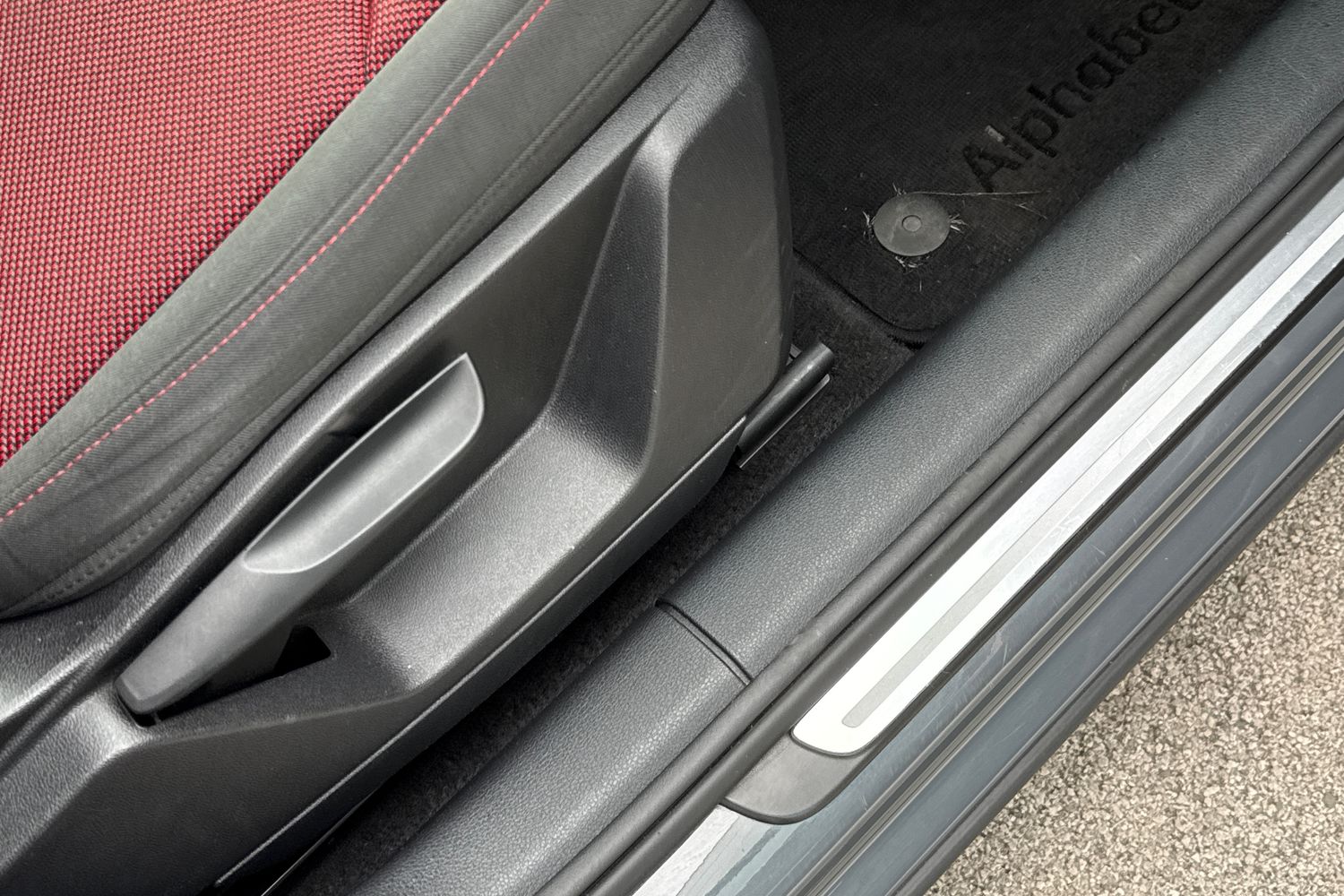 Used Audi Q2 2017 for sale - 77649431: Photo 37