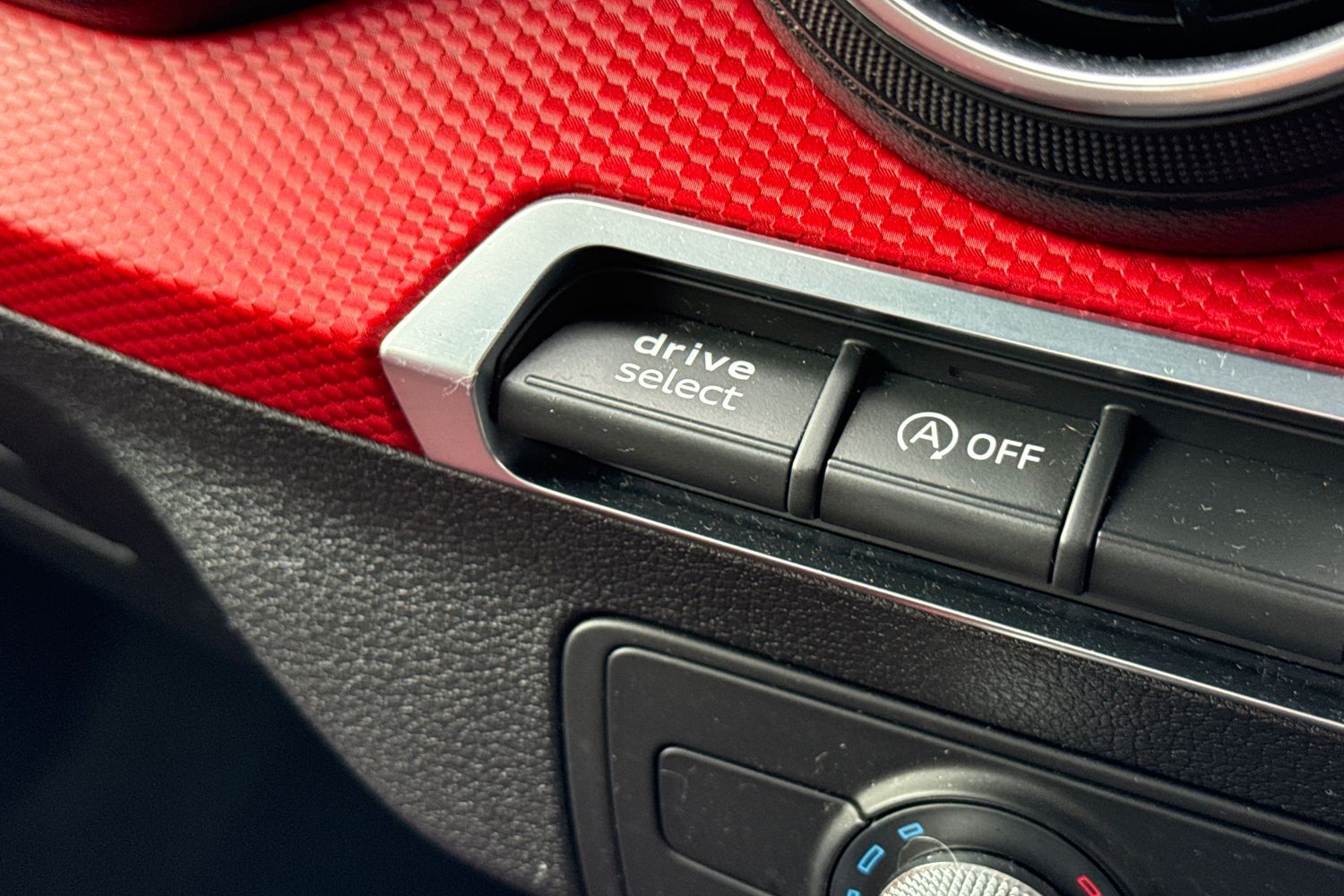 Used Audi Q2 2017 for sale - 77649431: Photo 42