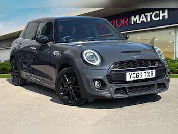 Used MINI Hatch 2019 for sale - 79156181: Photo