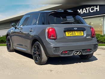 Used MINI Hatch 2019 for sale - 79156181: Photo