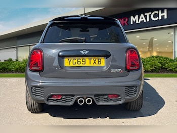 Used MINI Hatch 2019 for sale - 79156181: Photo