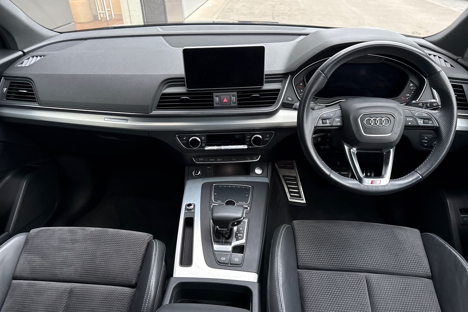 Used Audi Q5 2019 for sale - 77080041: Photo 30