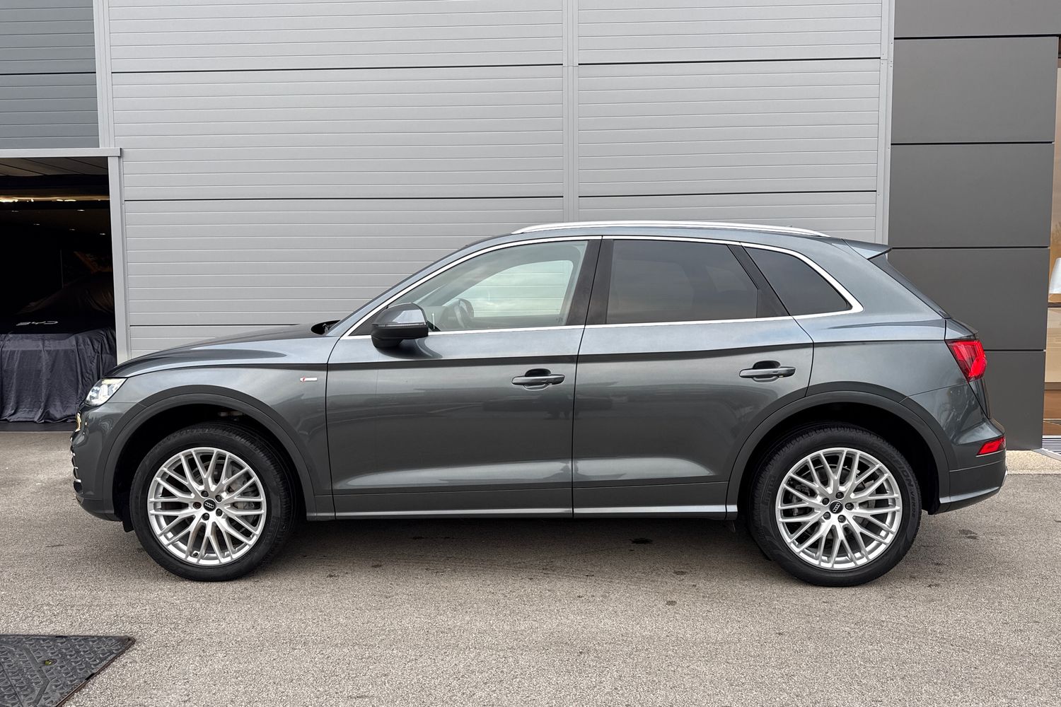 Used Audi Q5 2019 for sale - 77080041: Photo 34