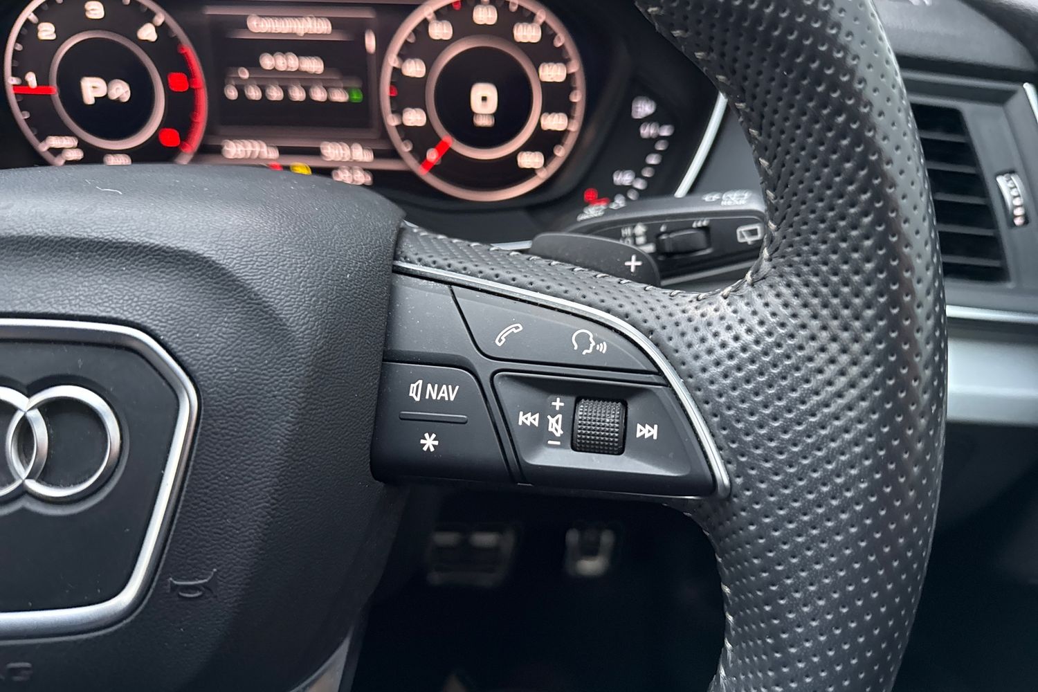 Used Audi Q5 2019 for sale - 77080041: Photo 55