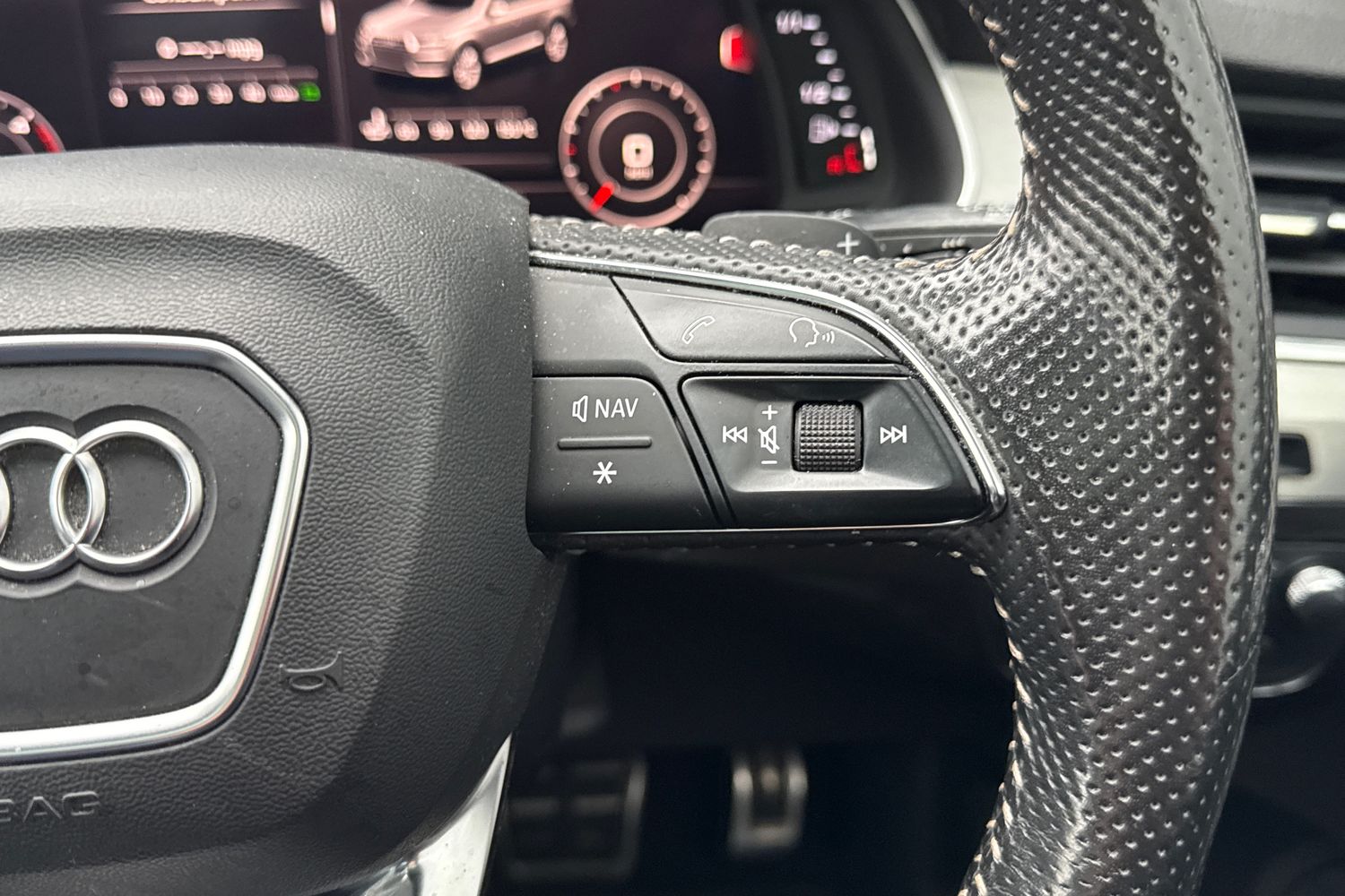 Used Audi Q7 2016 for sale - 77383135: Photo 58