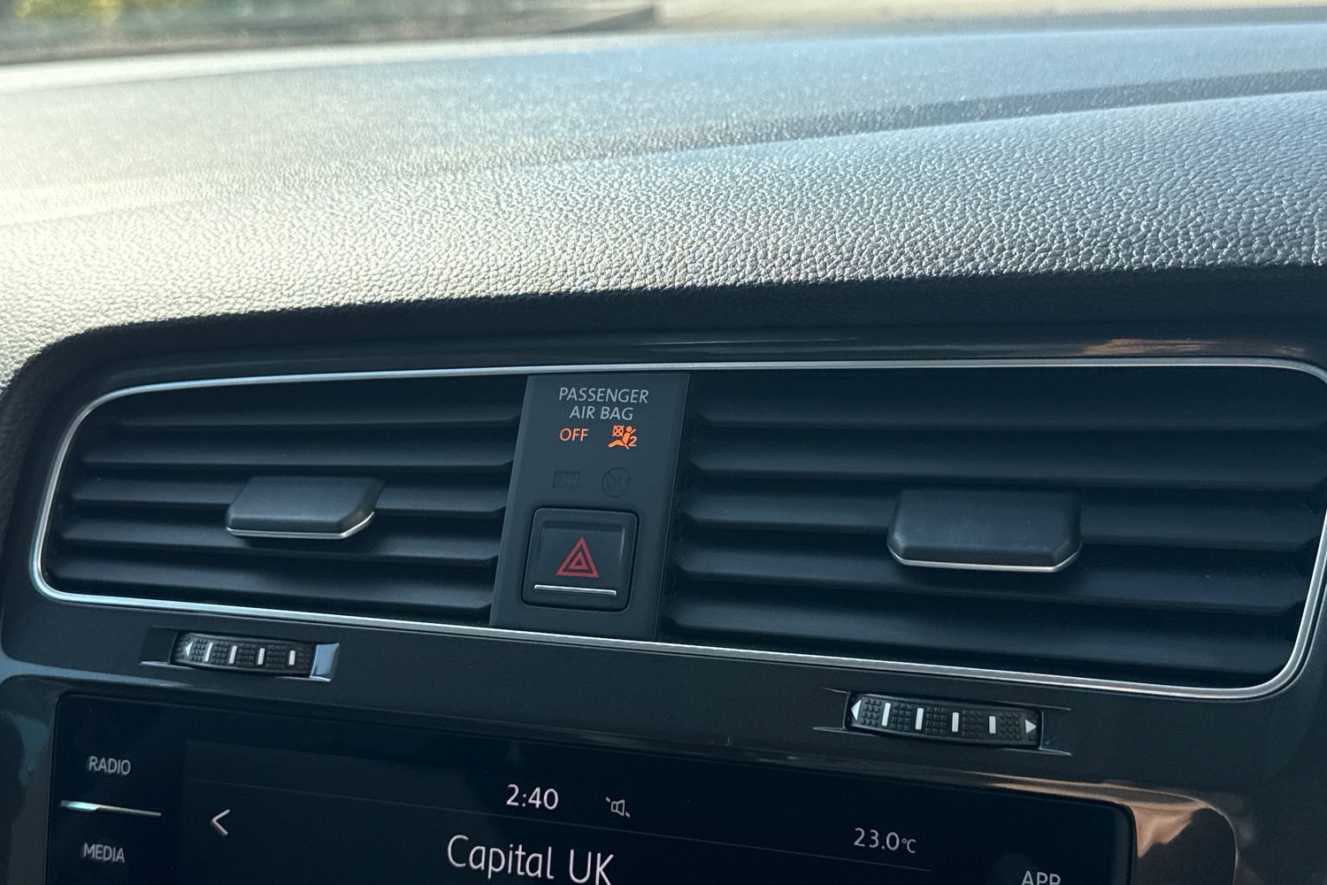 Used Volkswagen Golf 2018 for sale - 78189844: Photo 39