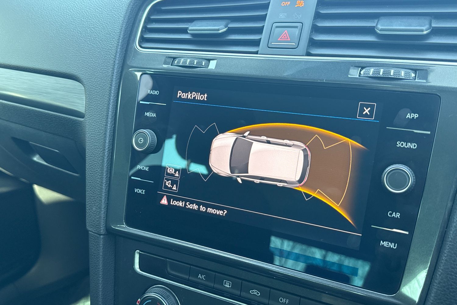 Used Volkswagen Golf 2018 for sale - 78189844: Photo 49