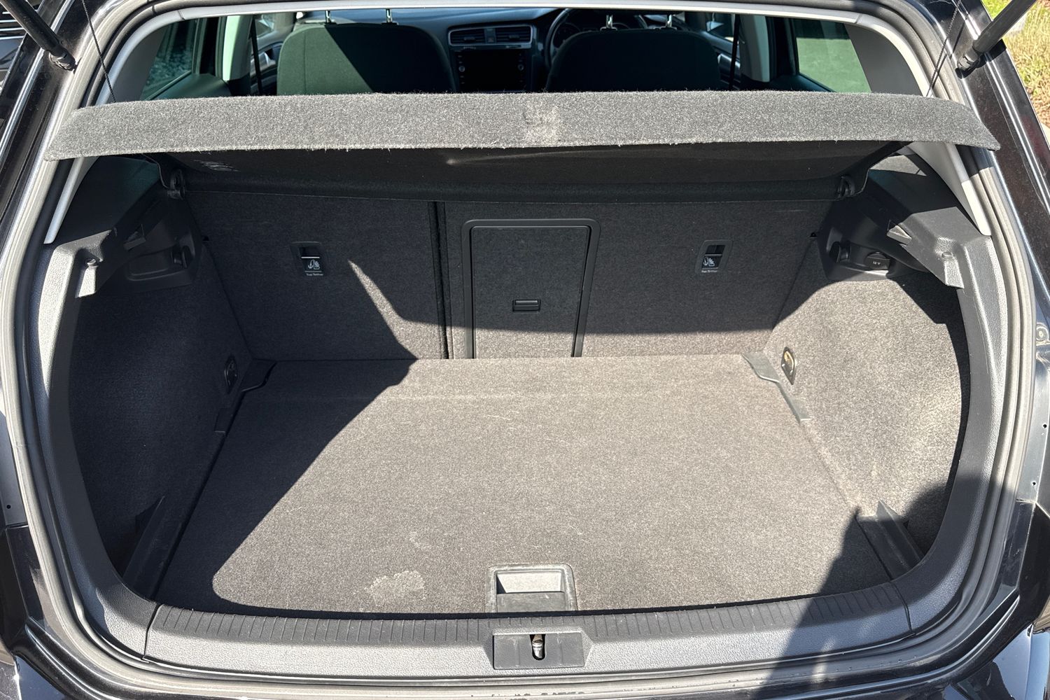 Used Volkswagen Golf 2018 for sale - 78189844: Photo 7