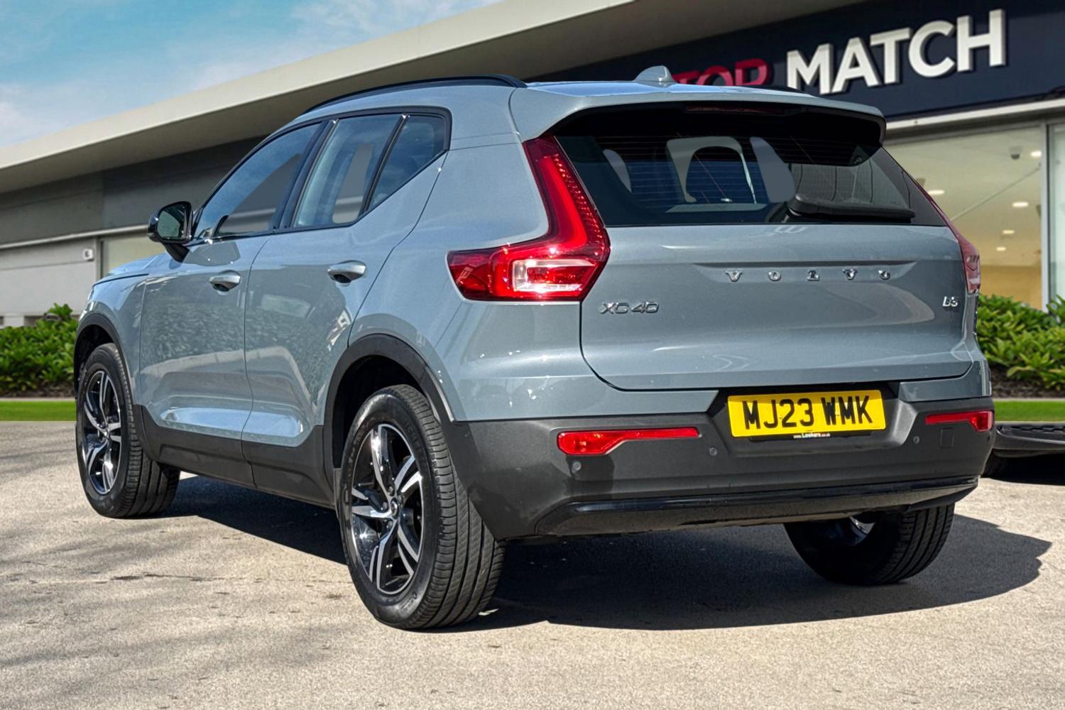 Used Volvo XC40 2023 for sale - 78155046: Photo 2