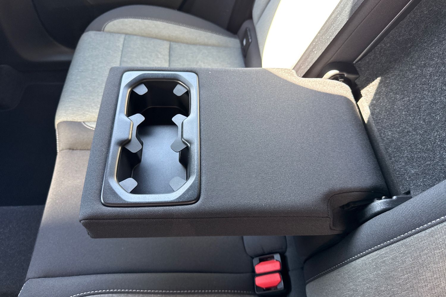 Used Volvo XC40 2023 for sale - 78155046: Photo 36