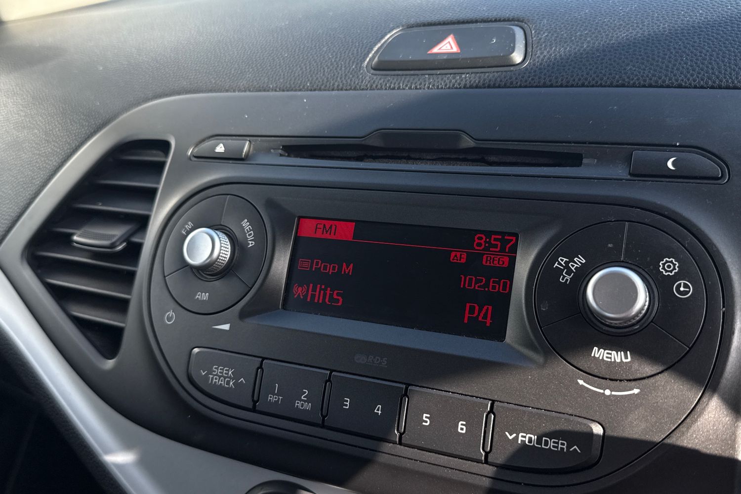 Used Kia Picanto 2016 for sale - 78168565: Photo 17