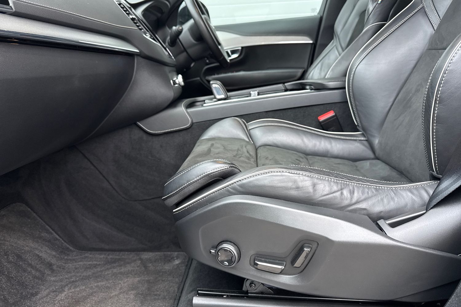 Used Volvo XC90 2021 for sale - 76509109: Photo 33