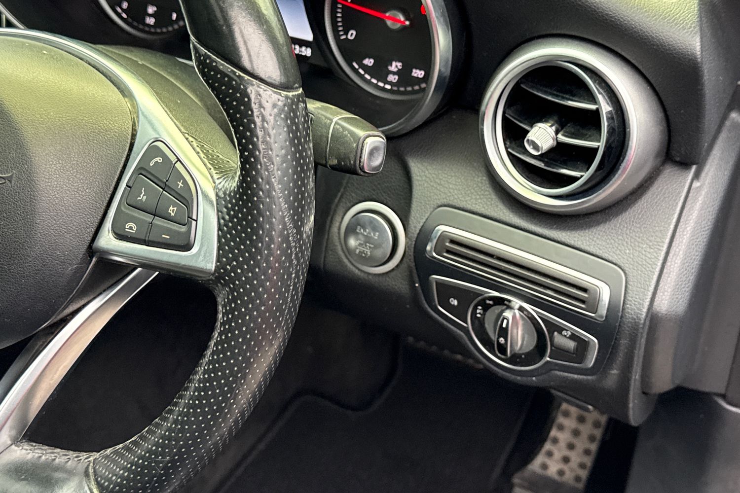 Used Mercedes-Benz C Class 2017 for sale - 77787556: Photo 34