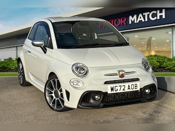 Used Abarth 595 2022 for sale - 76909368: Photo