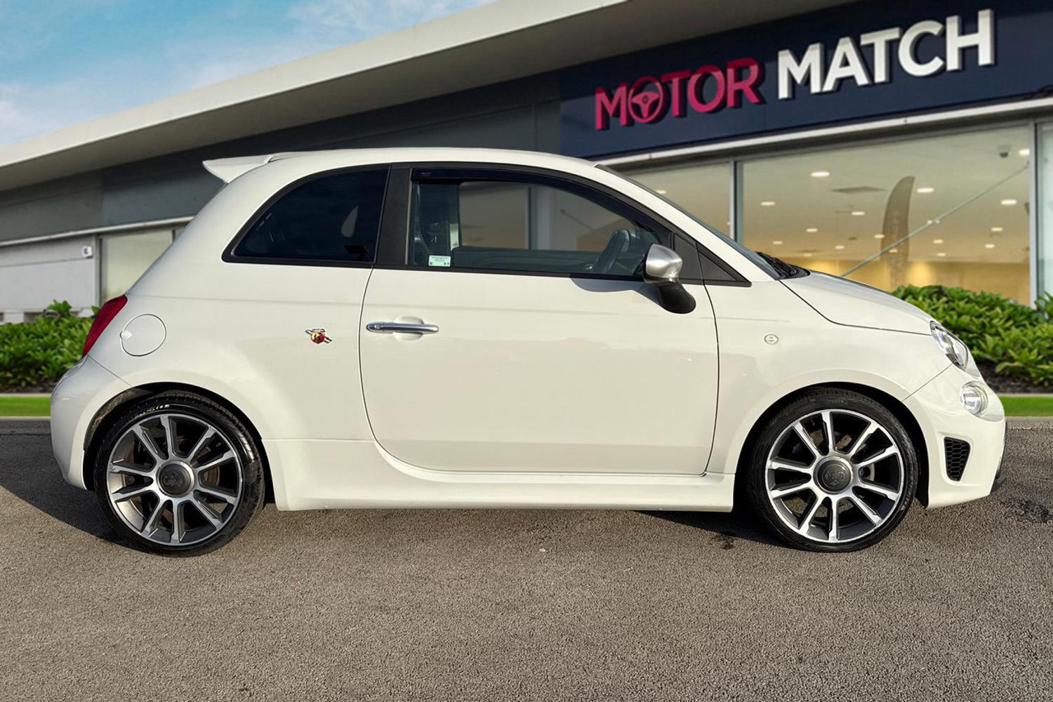 Used Abarth 595 2022 for sale - 76909368: Photo 3