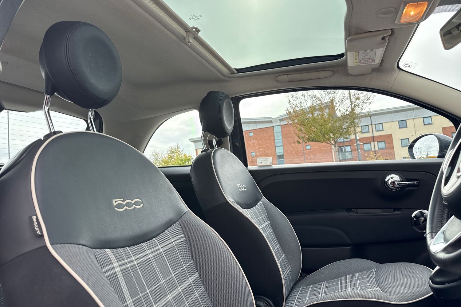 Used Fiat 500 2018 for sale - 76106863: Photo 24