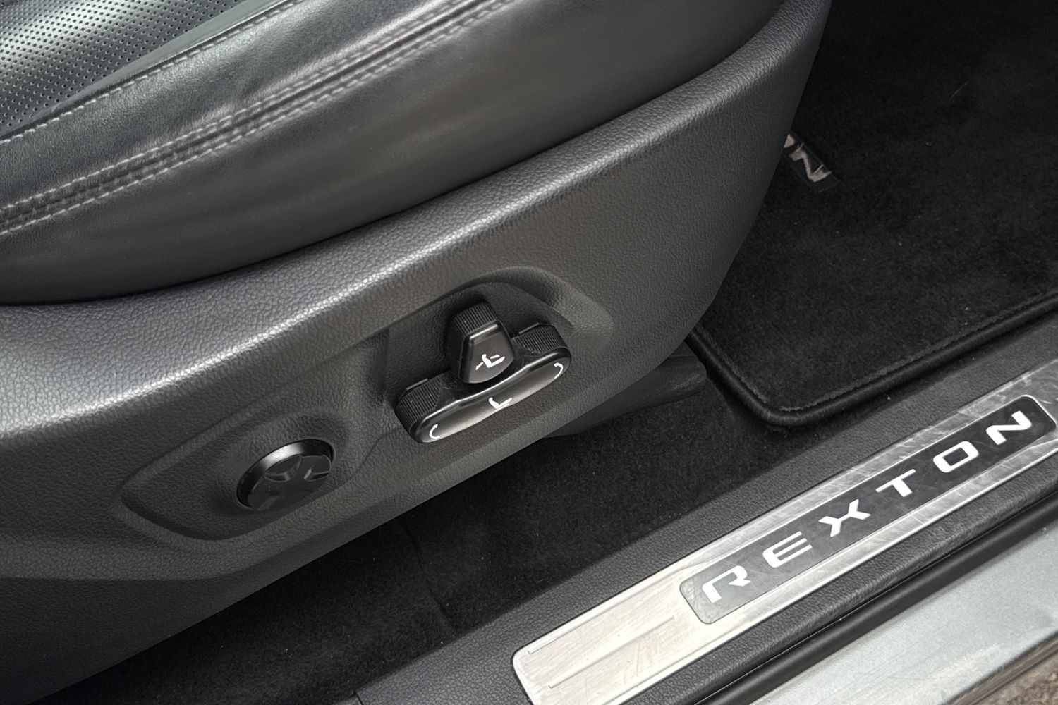 Used Ssangyong Rexton 2020 for sale - 76288327: Photo 43