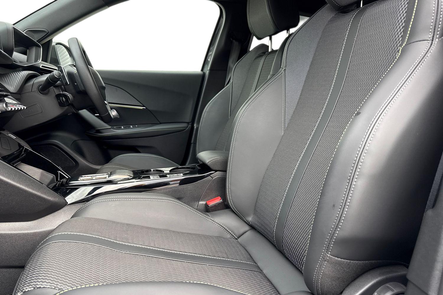 Used Peugeot 2008 2024 for sale - 76844569: Photo 16