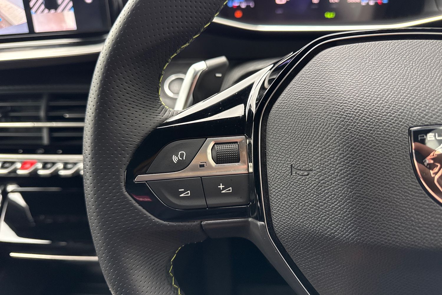 Used Peugeot 2008 2024 for sale - 76844569: Photo 57