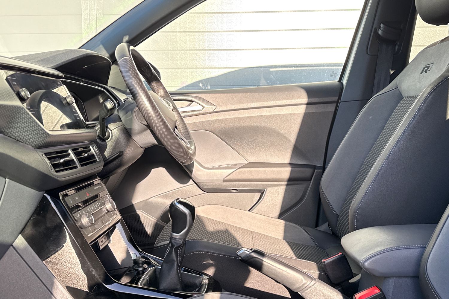 Used Volkswagen T-Cross 2021 for sale - 77135366: Photo 35